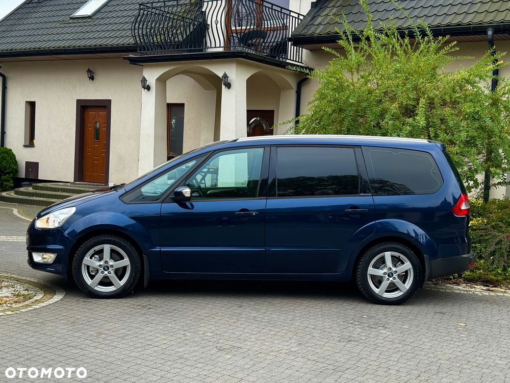Ford Galaxy 2.0 Ambiente - 3