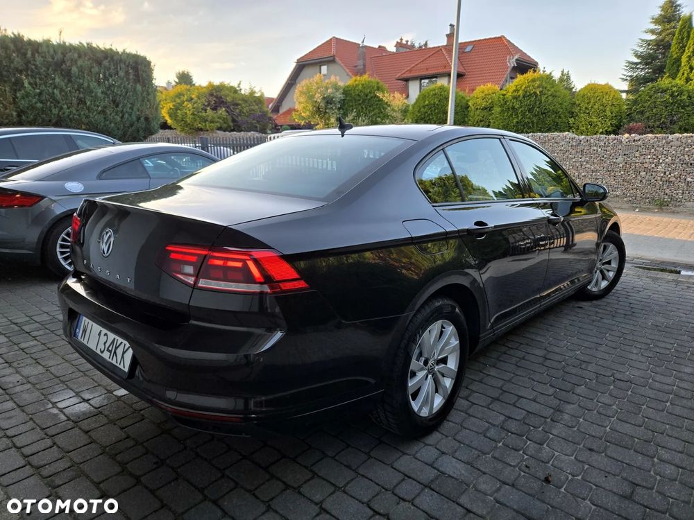 Volkswagen Passat 1.5 TSI EVO Business - 4