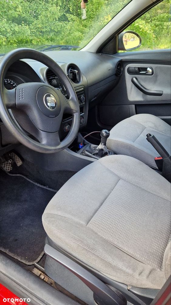 Seat Ibiza 1.4 16V Reference - 5