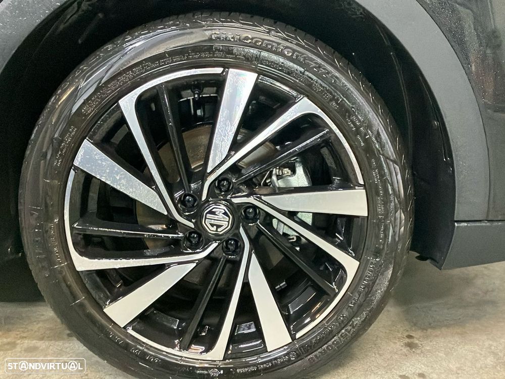 MG ZS 1.5 Hybrid+ Luxury - 25