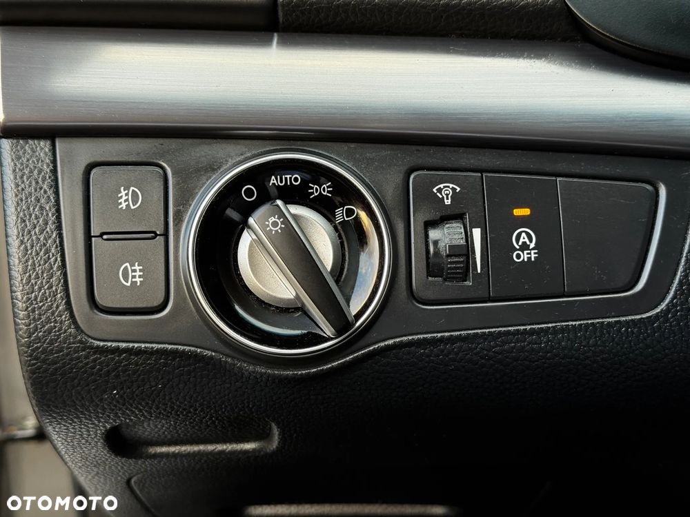 Hyundai i40 1.7 CRDi Comfort + - 26