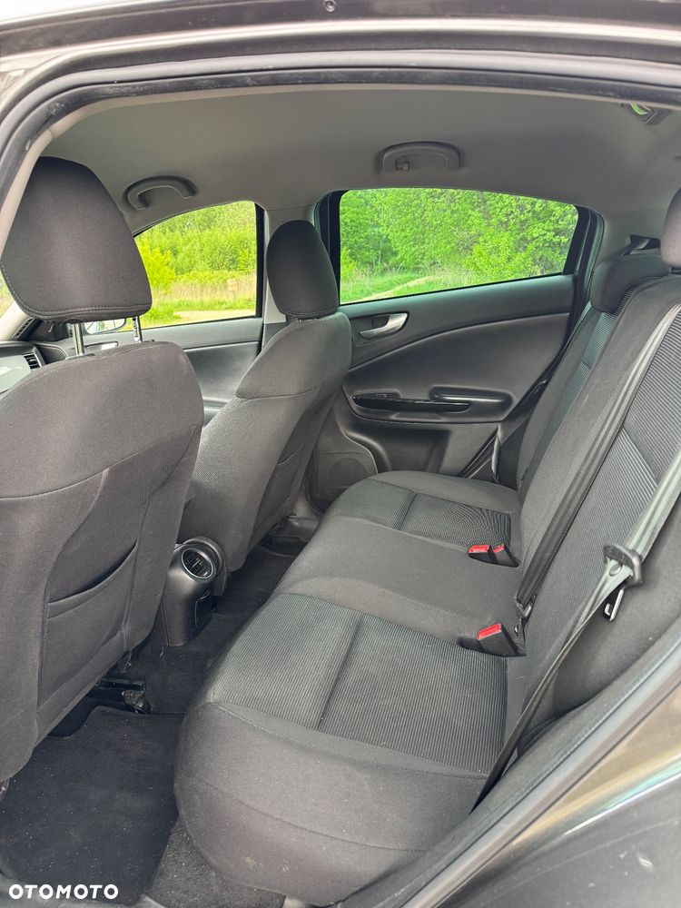 Alfa Romeo Giulietta 1.6 JTDM 16V - 12