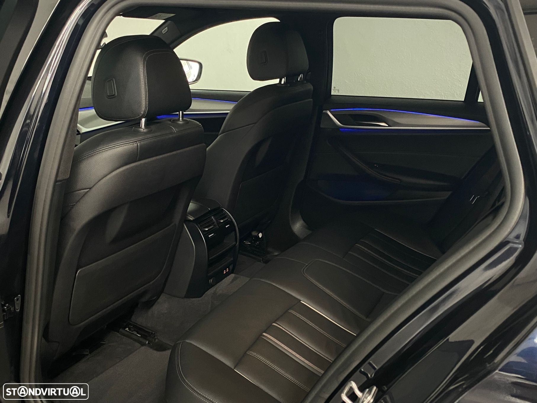 BMW 520 d Pack Desportivo M Auto - 13
