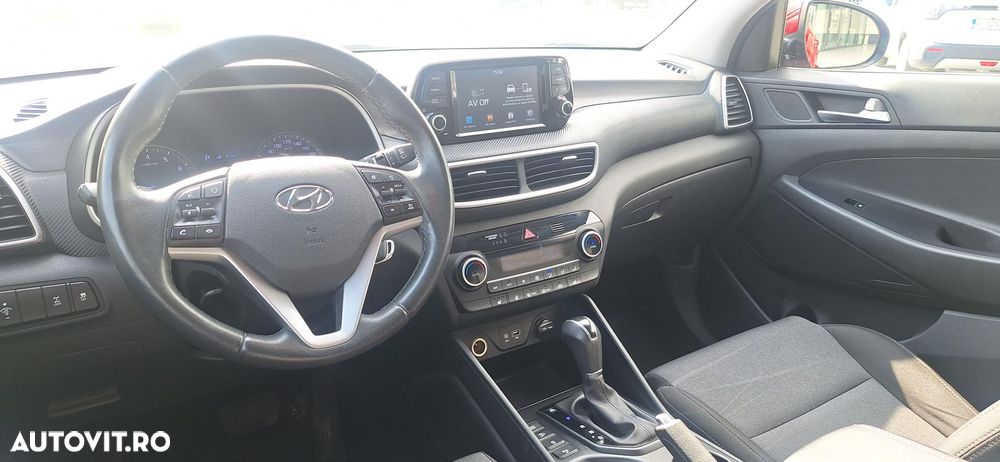 Hyundai Tucson 1.6 T-GDi 4WD 7DCT Style - 9