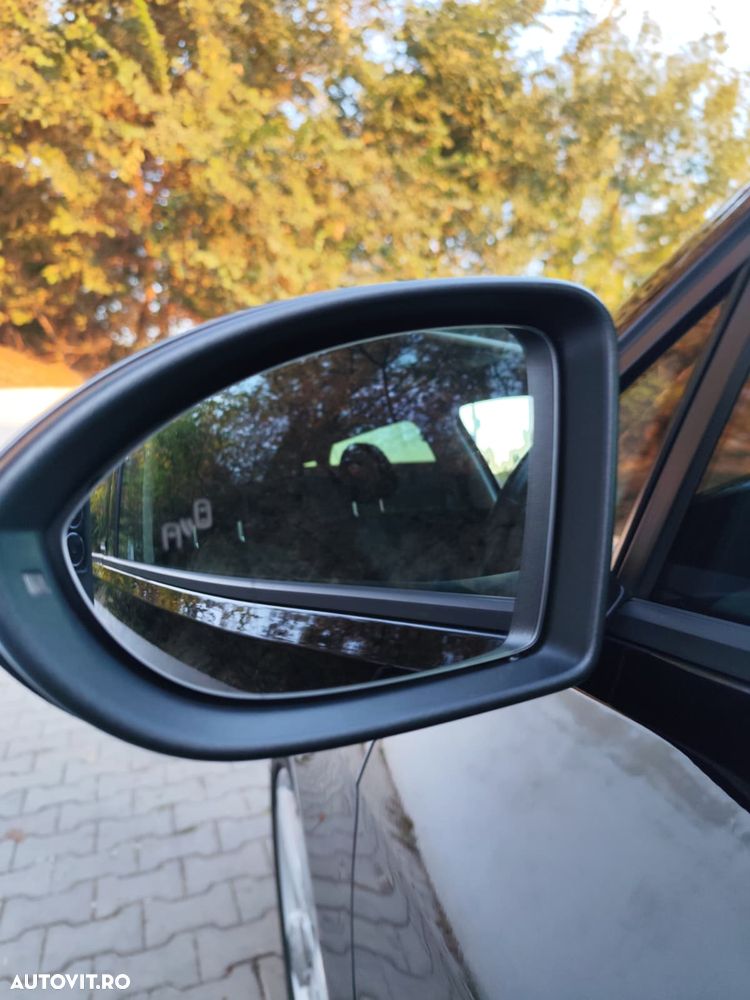 Volkswagen Golf 2.0 TDI BlueMotion Technology DSG Allstar - 17