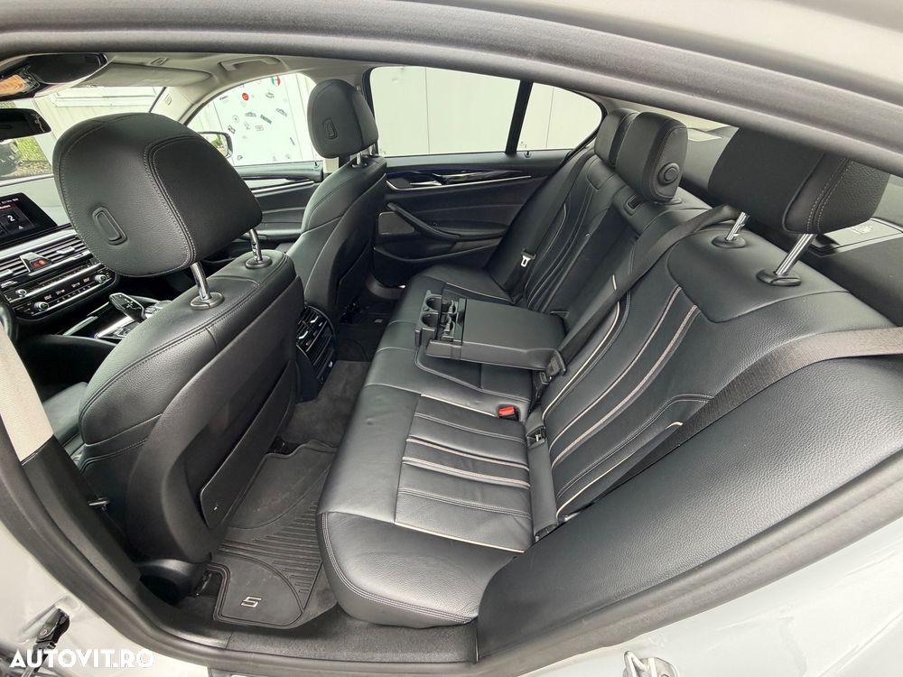 BMW Seria 5 530i xDrive Aut. Sport Line - 29