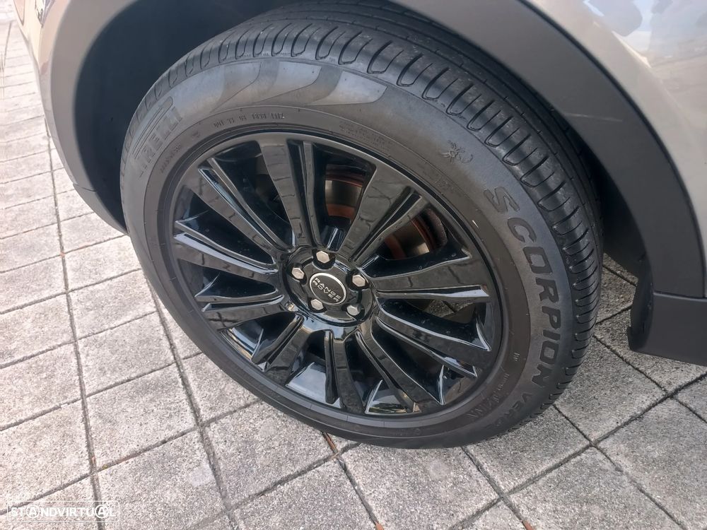 Land Rover Range Rover Evoque 2.2 SD4 Prestige Auto - 33