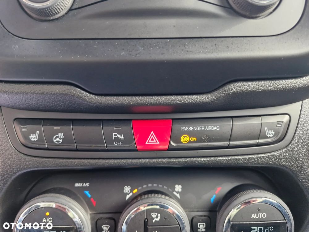 Jeep Renegade 1.4 MultiAir Longitude FWD S&S - 37