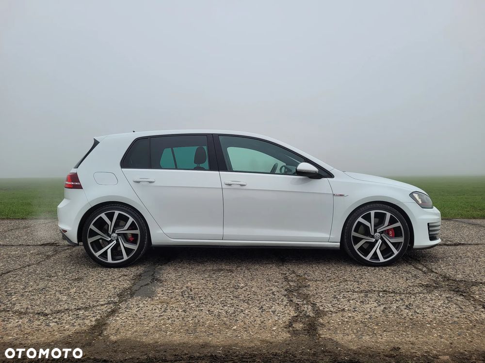Volkswagen Golf 2.0 TSI BMT GTI Performance DSG - 5