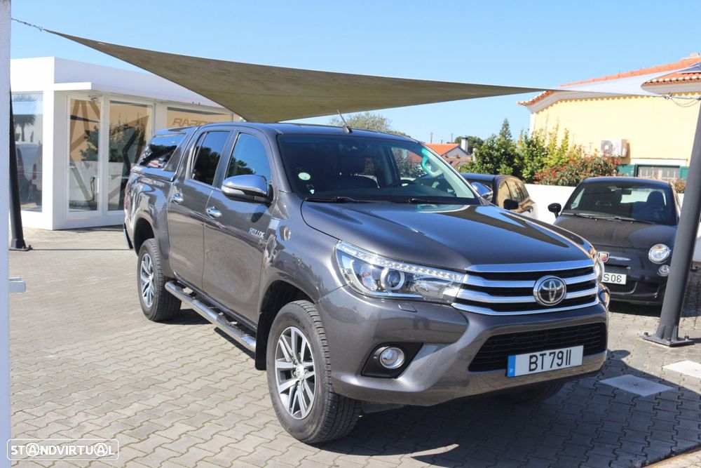 Toyota Hilux 2.4 D-4D 4WD Tracker - 1