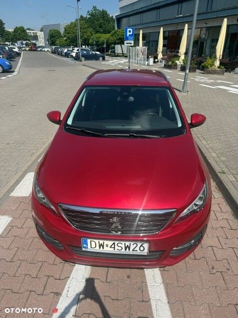 Peugeot 308 1.5 BlueHDi Allure S&S - 10