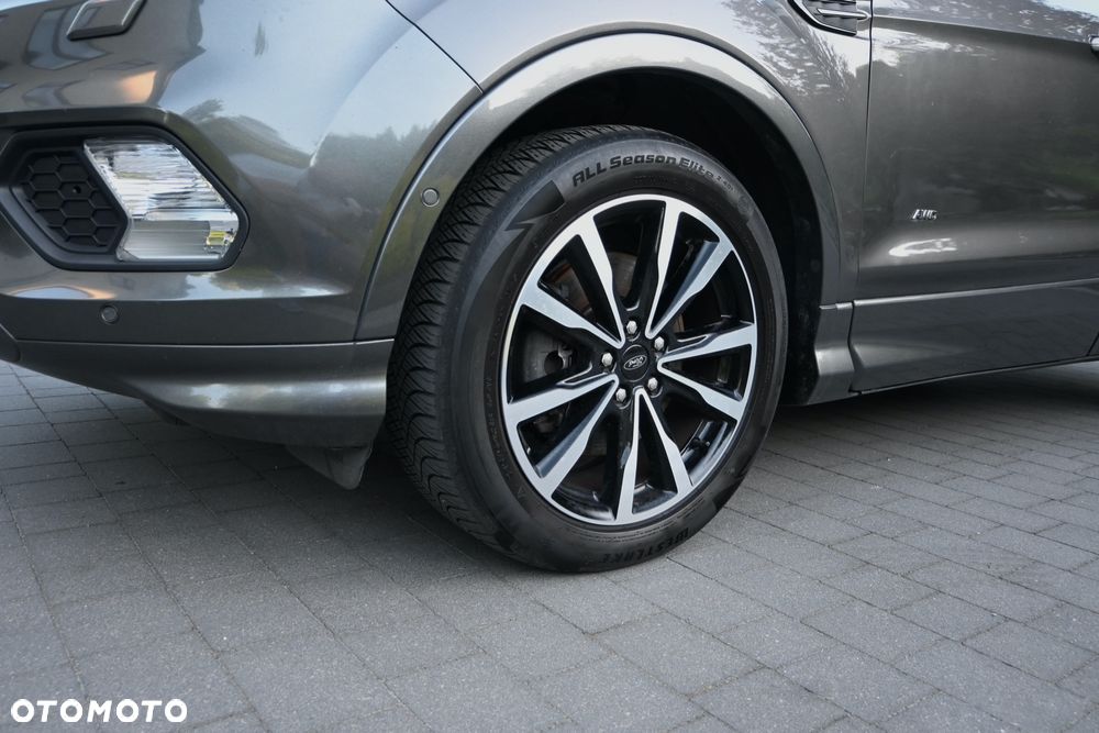 Ford Kuga 2.0 TDCi 4x4 ST-Line - 38