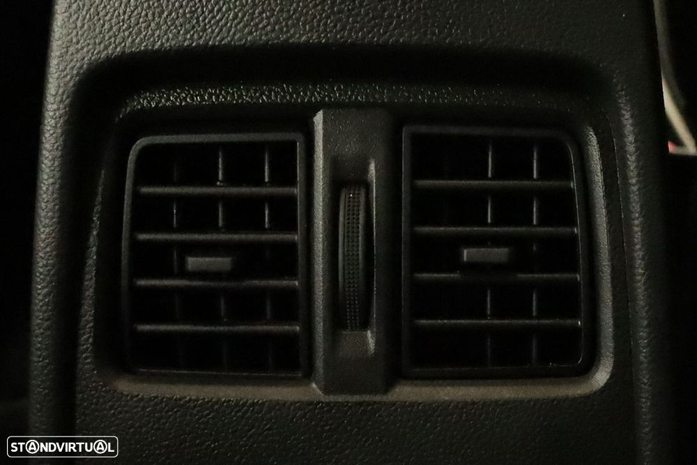 Renault Captur 1.0 TCe Techno Bi-Fuel - 25