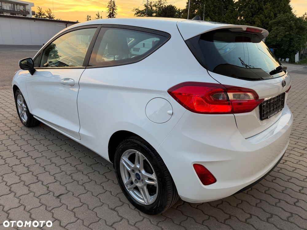 Ford Fiesta 1.1 S&S TREND - 4