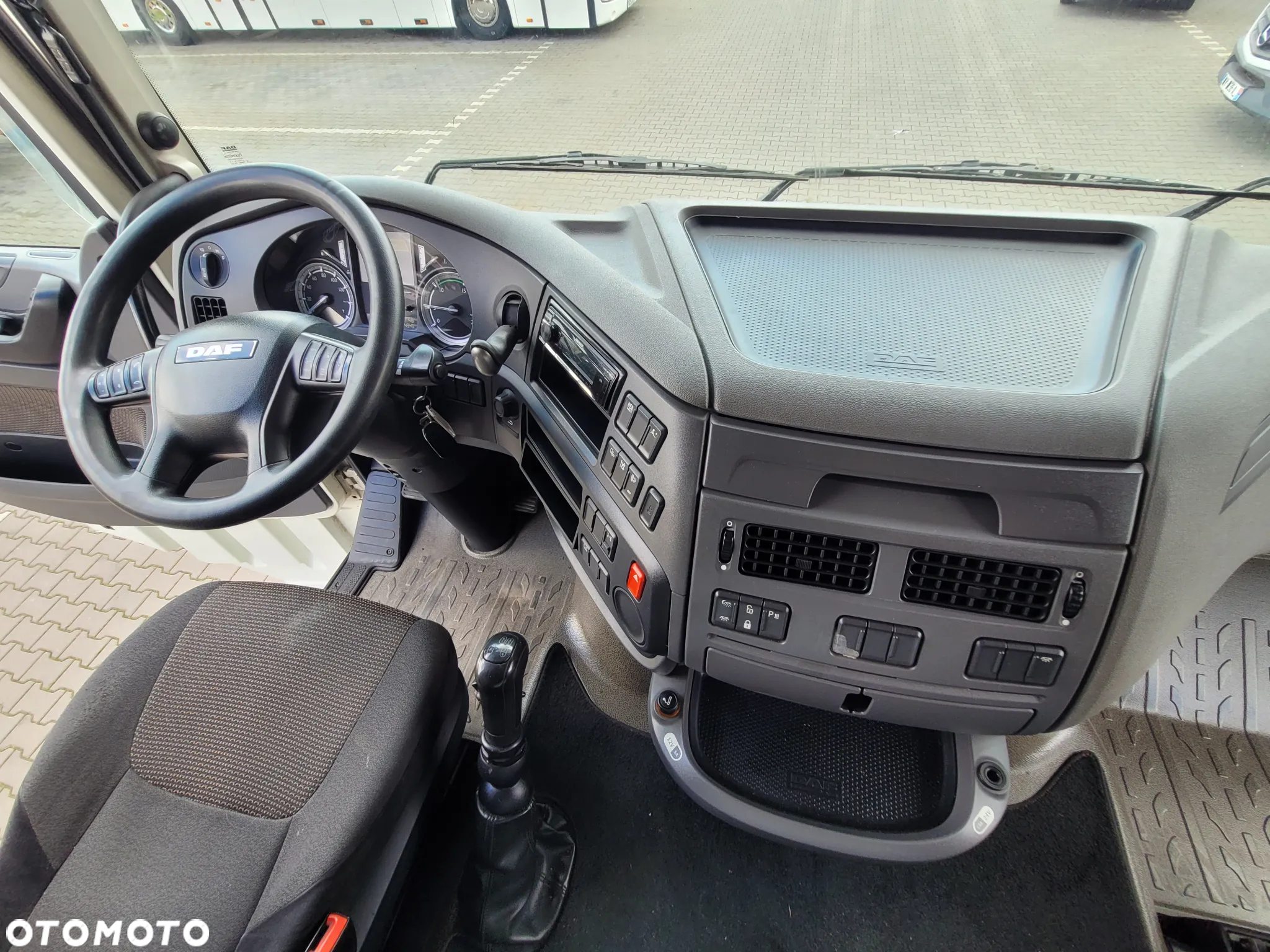 DAF XF510 SPACE CAB / SPROWADZONY Z FRANCJI/ MANUAL / RETARDER / EURO 6 - 25