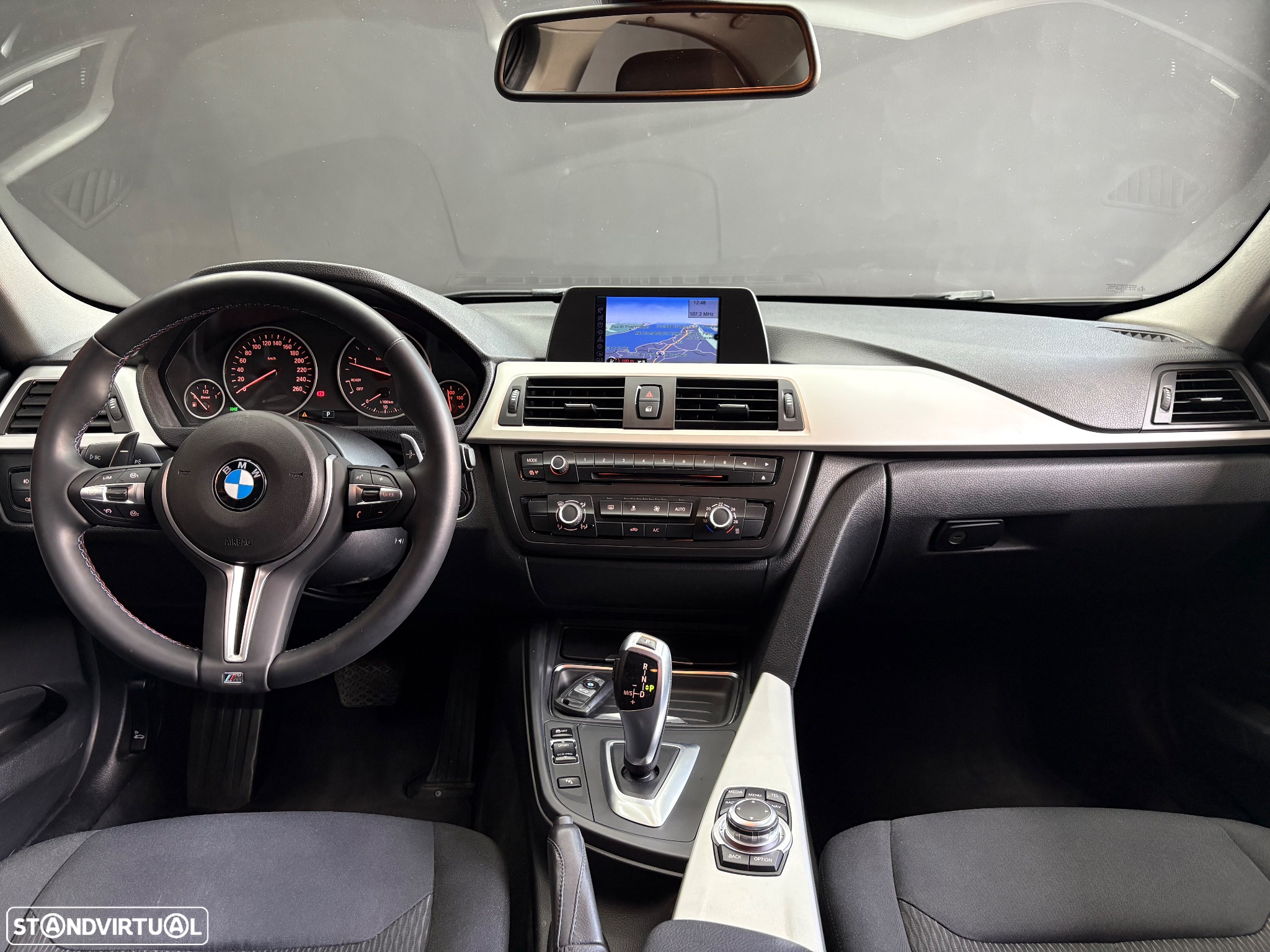 BMW 318 d Aut. Sport Line - 8