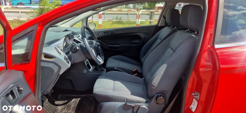 Ford Fiesta 1.25 SYNC Edition - 18