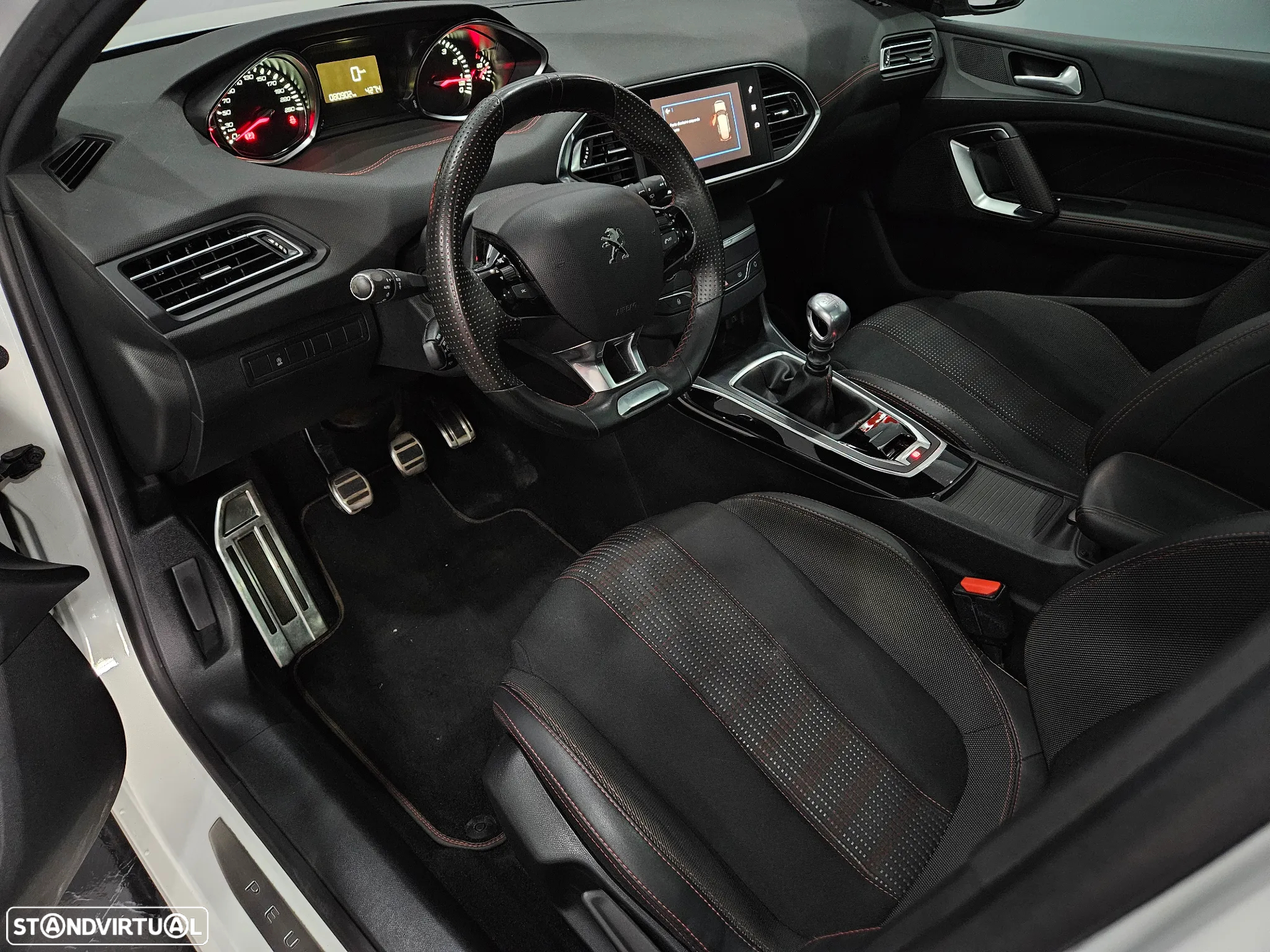 Peugeot 308 1.2 PureTech GT Line - 10