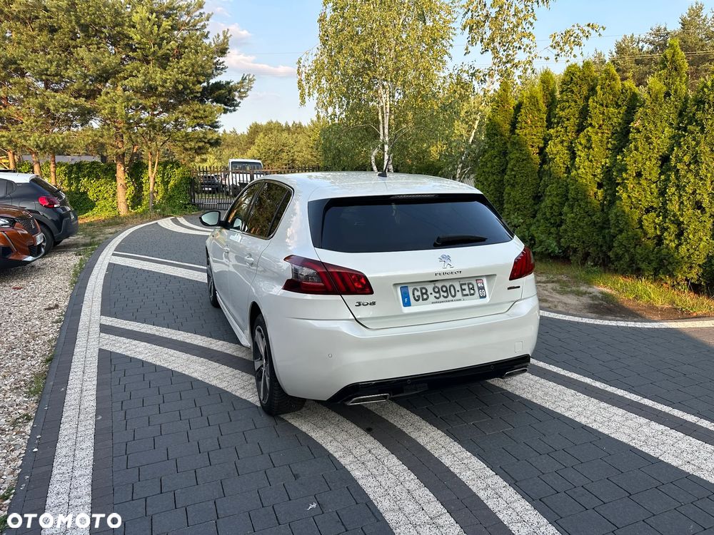 Peugeot 308 PureTech 130 EAT8 GT - 17