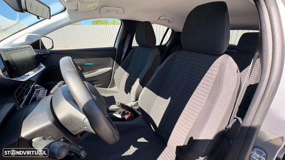 Peugeot 208 1.2 PureTech SE Style - 7