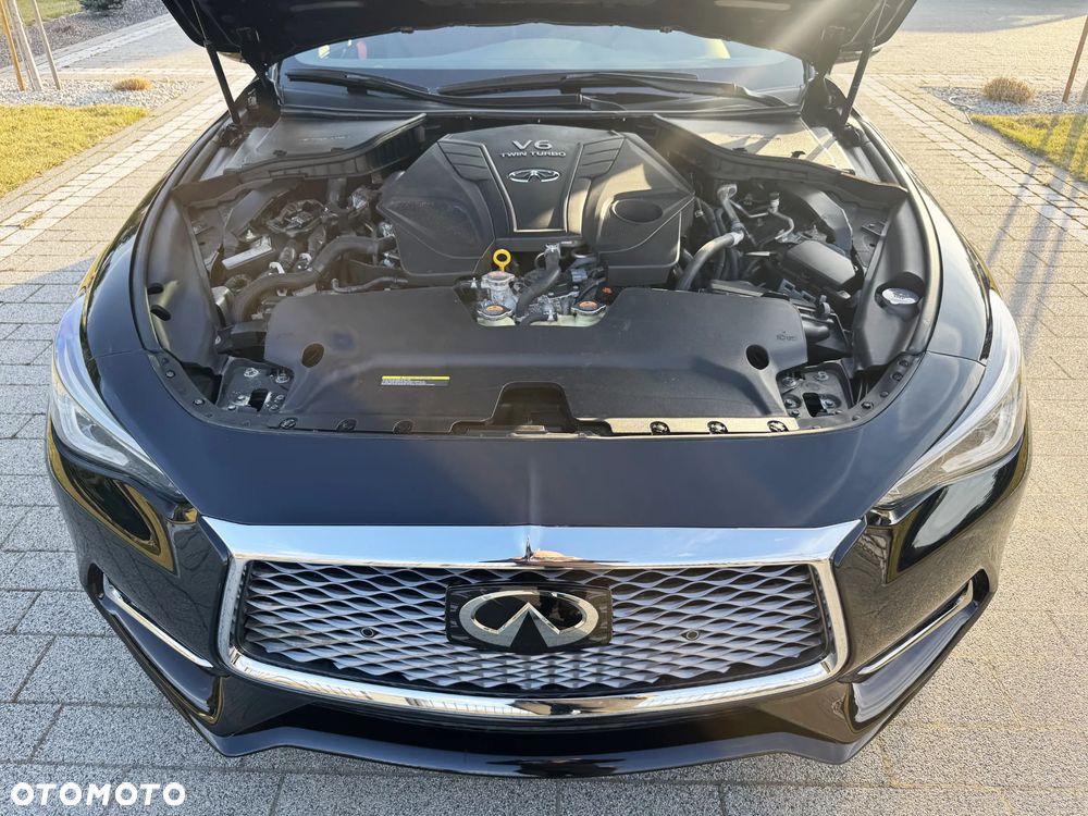 Infiniti Q60 Q60S 3.0t AWD Sport Tech - 26