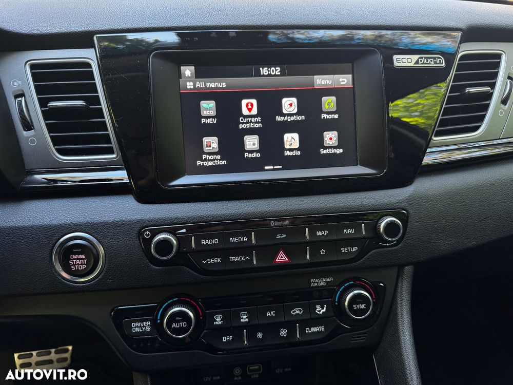 Kia Niro 1.6 GDI 6DCT PHEV Comfort - 33