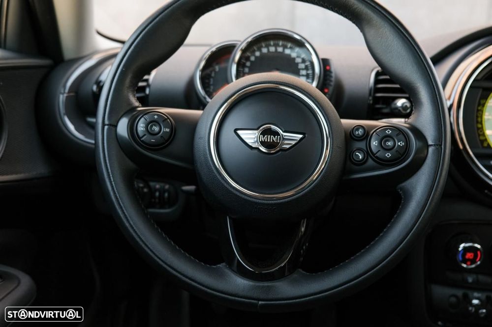 MINI Clubman One D - 16