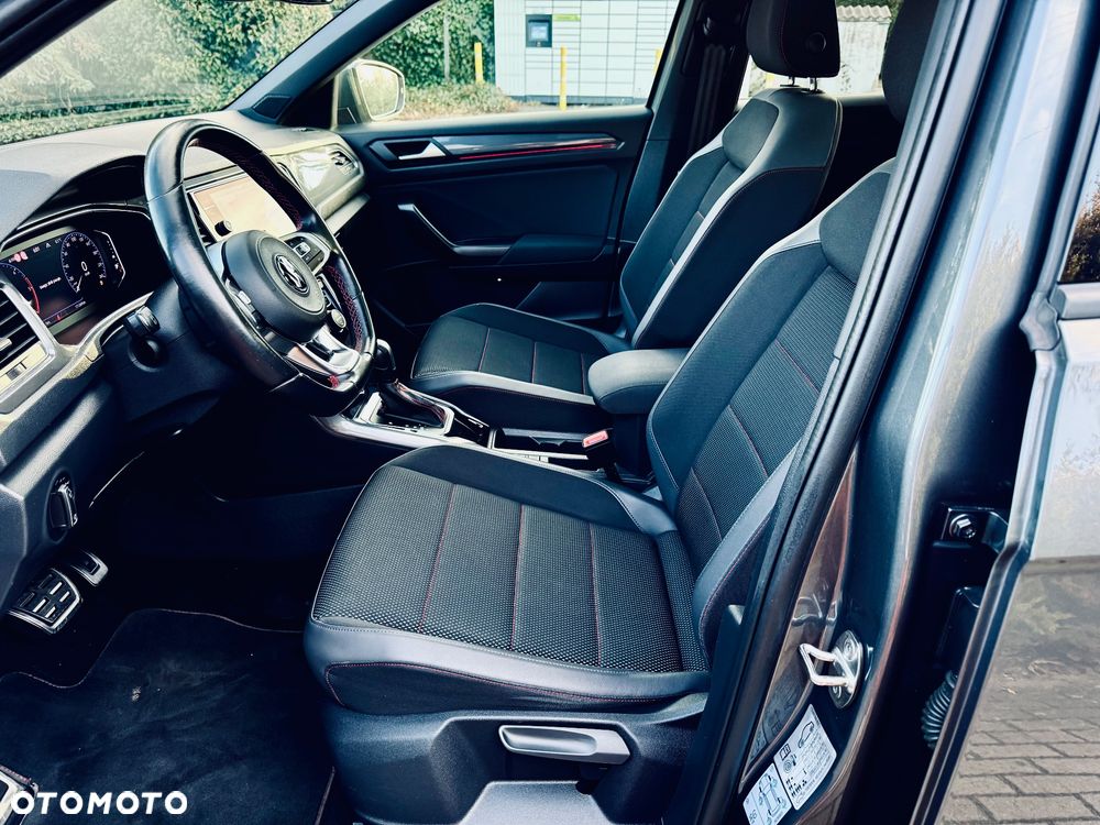 Volkswagen T-Roc - 28