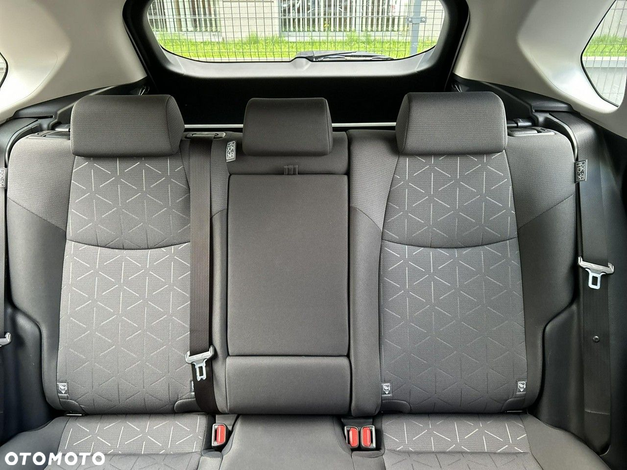 Toyota RAV4 - 31