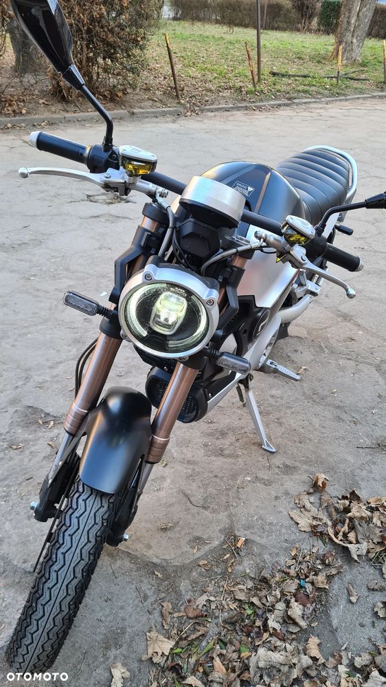 Super Soco TC MAX - 6