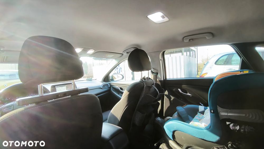 Hyundai i30 1.4 T-GDI GPF Comfort DCT - 13