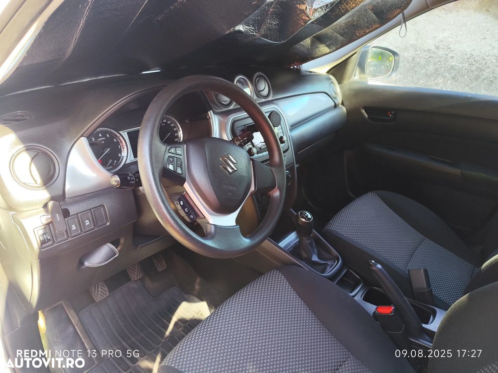 Suzuki Vitara 1.6 Cool - 12