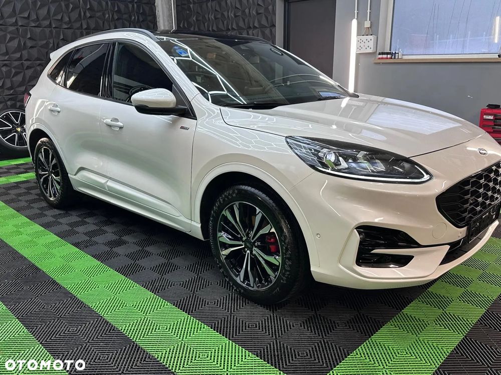 Ford Kuga 2.5 Duratec PHEV ST-LINE X - 6