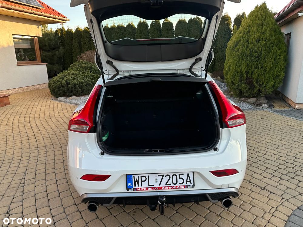 Volvo V40 D2 RDesign - 15