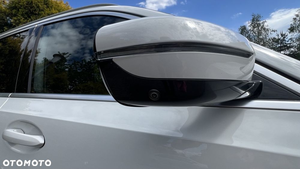 BMW Seria 3 320d xDrive M Sport - 10