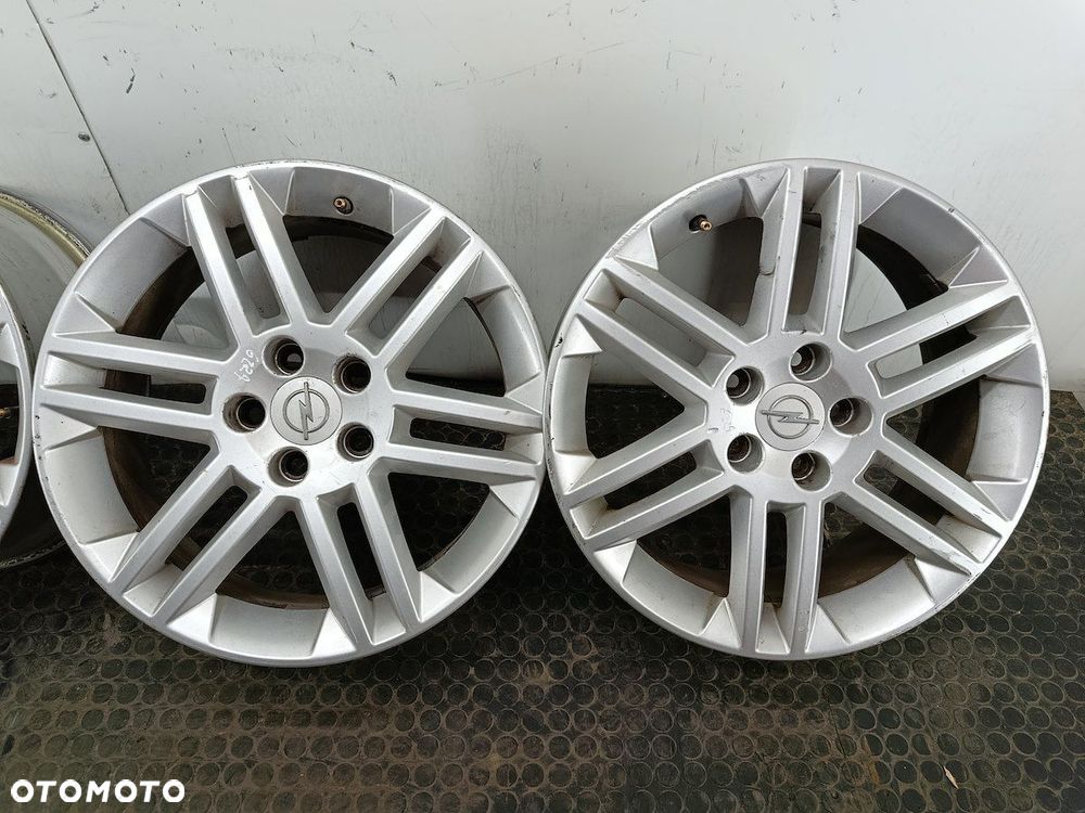 FELGI ALUMINIOWE KOMPLET 17 OPEL VECTRA C - 7