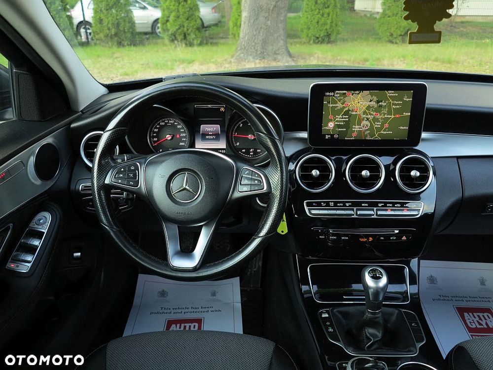 Mercedes-Benz Klasa C 200 (BlueTEC) d Avantgarde - 21