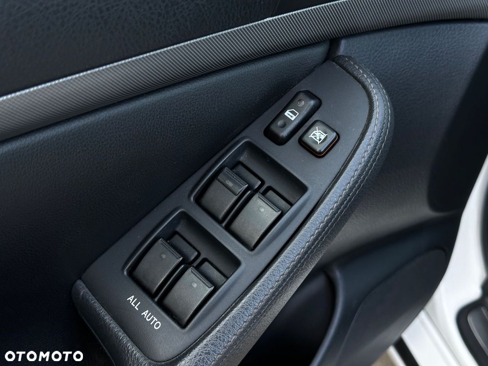 Toyota Avensis 2.0 VVT-i Prestige Premium - 19