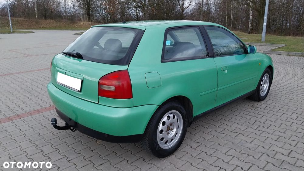 Audi A3 3-drzwiowe 1.6 Ambiente - 5