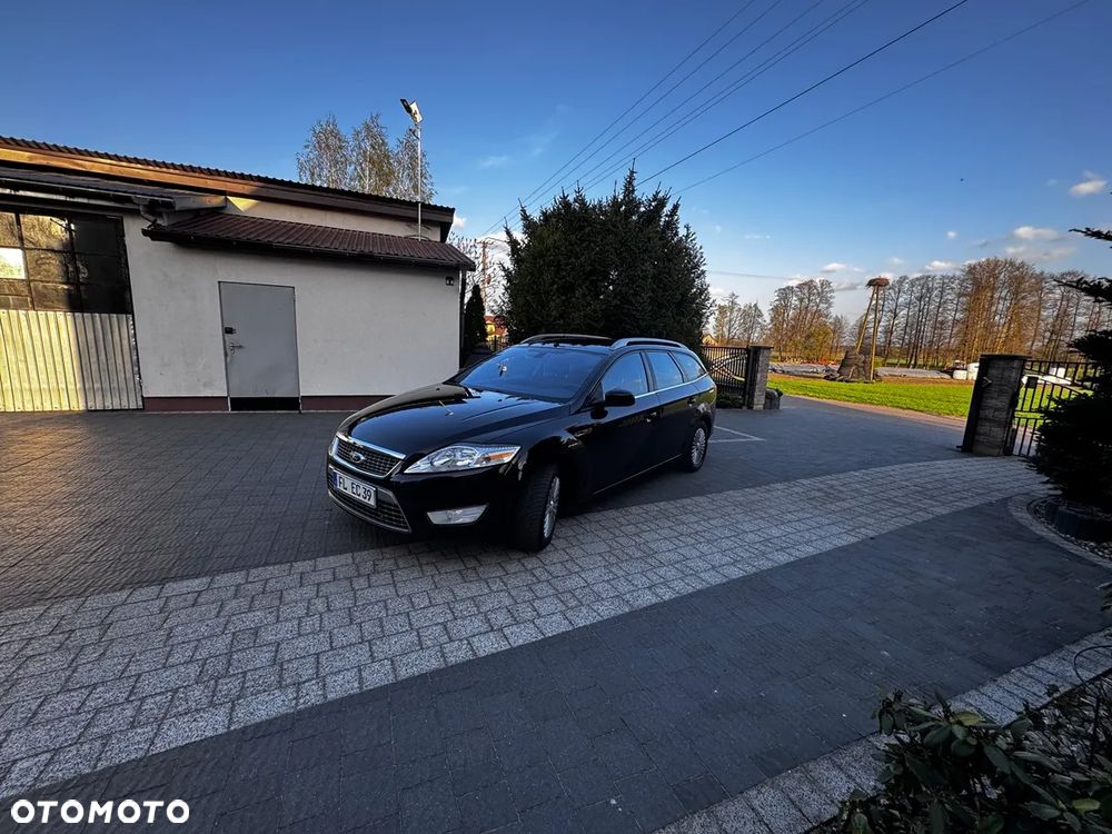 Ford Mondeo - 33