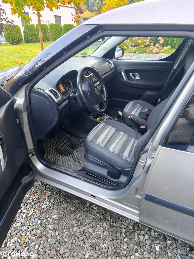 Skoda Roomster - 4