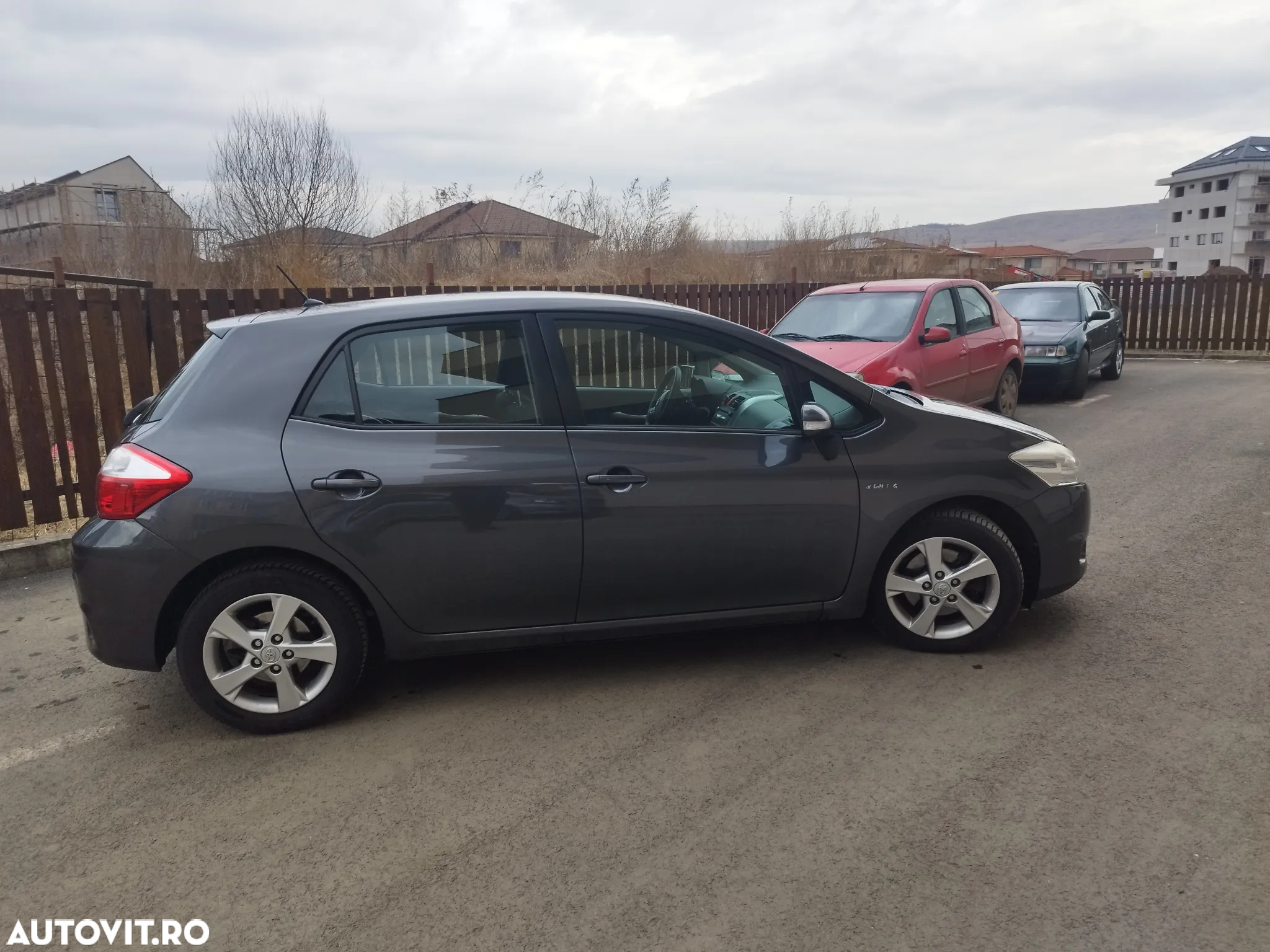 Toyota Auris 2.0 D-4D DPF Sol - 7