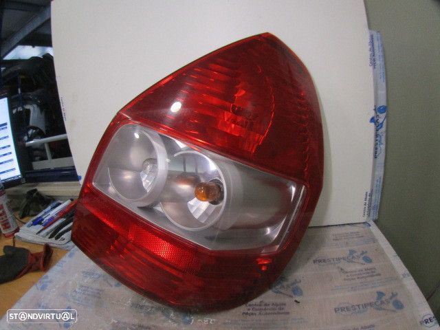 Farol Tras Stop3303 HONDA JAZZ 2 2004 1.2 78CV 5P PRETO DRT ORIGINAL - 2