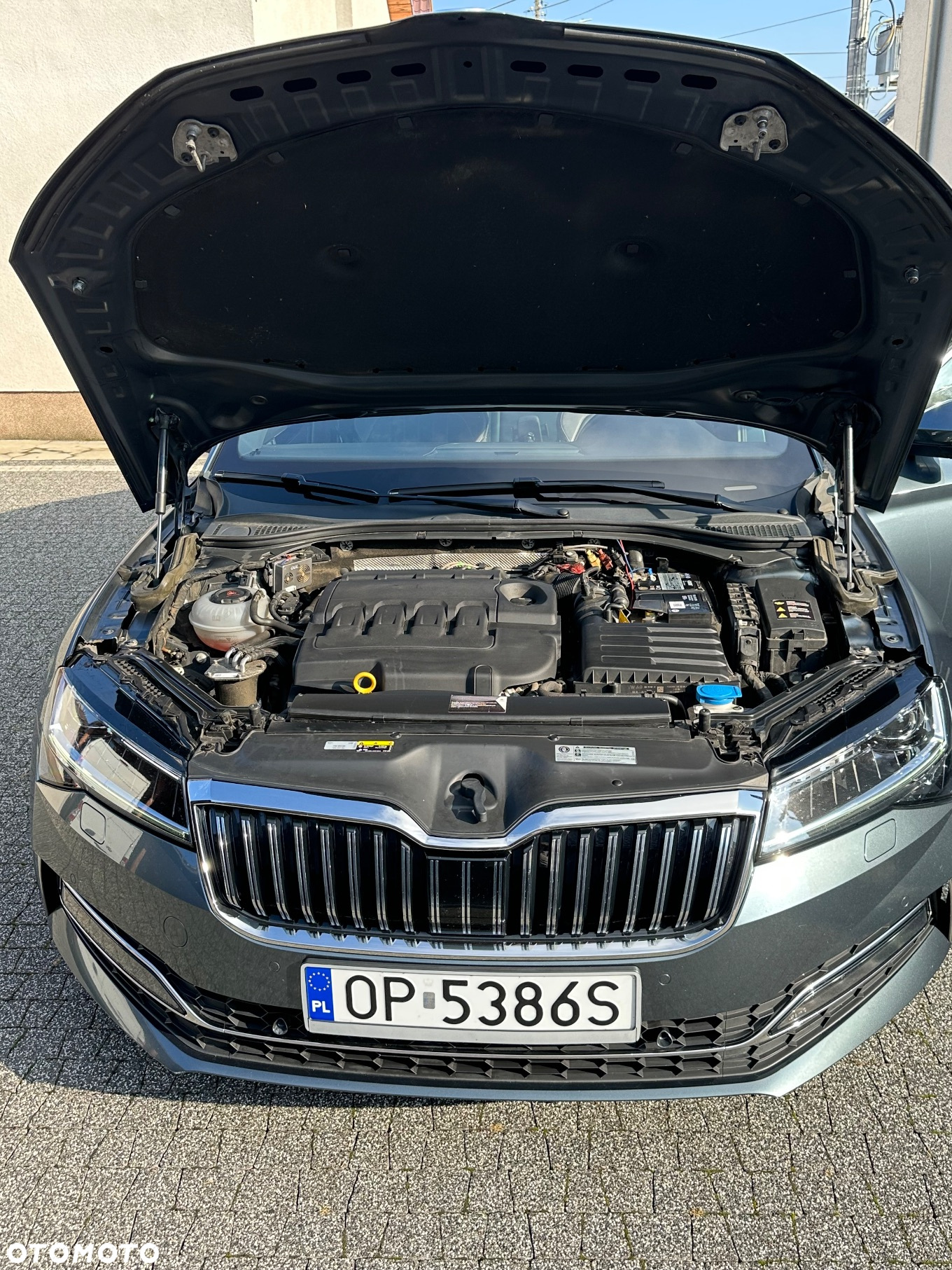 Skoda Superb 2.0 TDI SCR 4x4 L&K DSG - 11