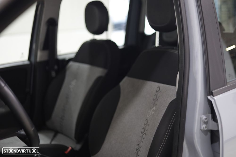 Fiat Panda 1.2 Lounge S&S - 11