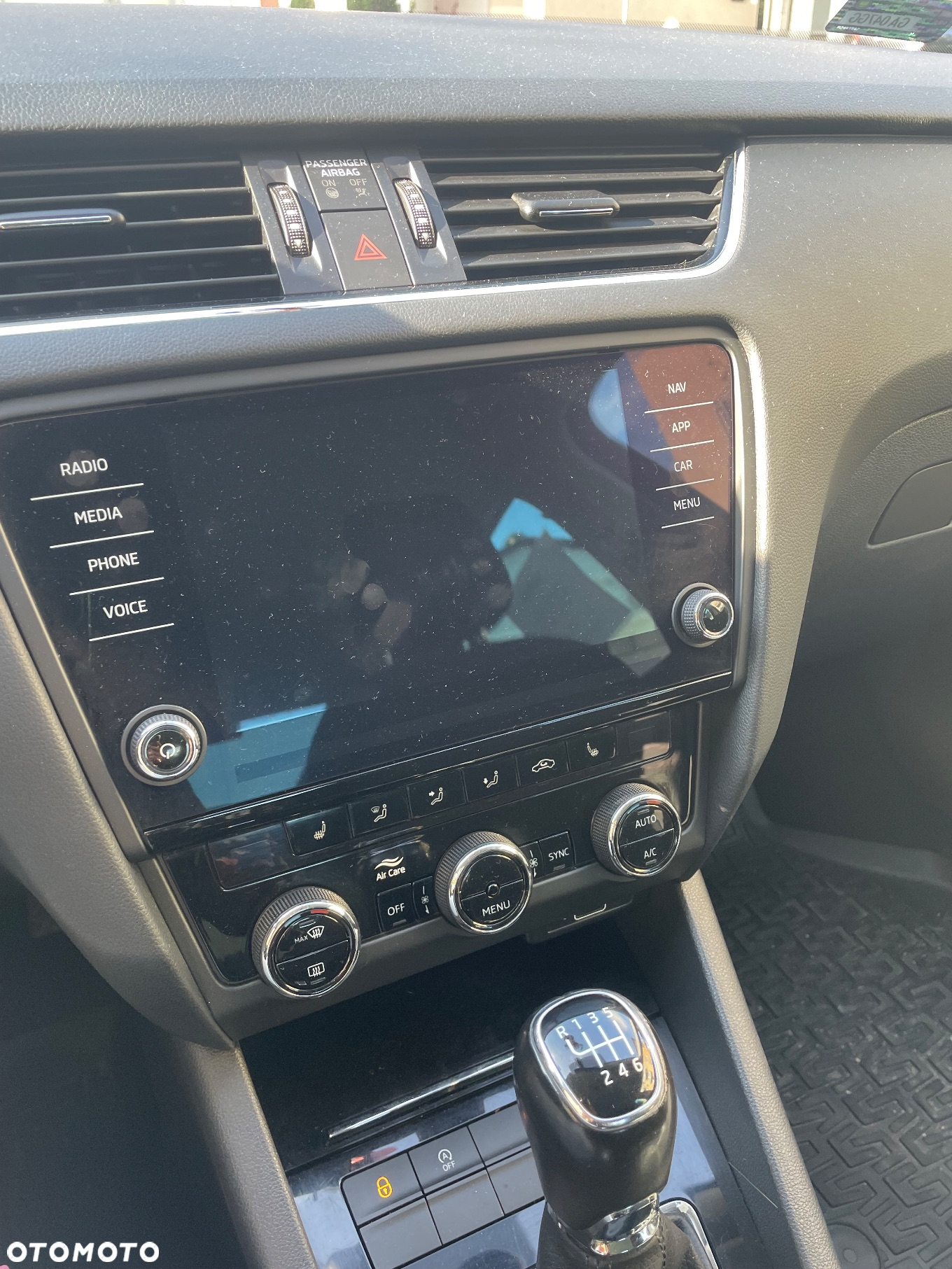 Skoda Octavia 1.5 TSI ACT Ambition - 4