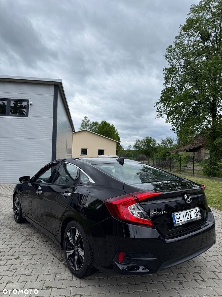 Honda Civic 1.5 T Elegance - 4