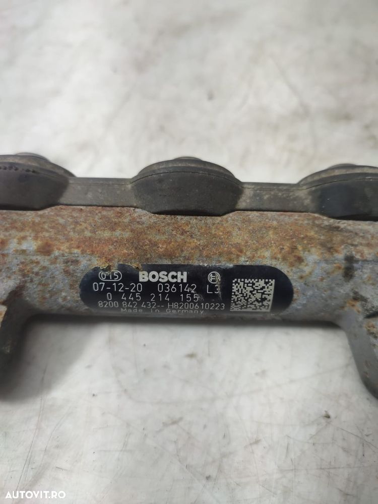 Rampa injectoare  2.0 dci m9r 0445214155 8200842432 Nissan Primastar - 3