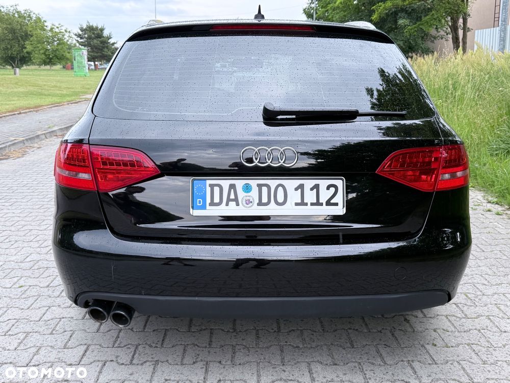 Audi A4 Avant 2.0 TDI DPF S line Sportpaket - 22