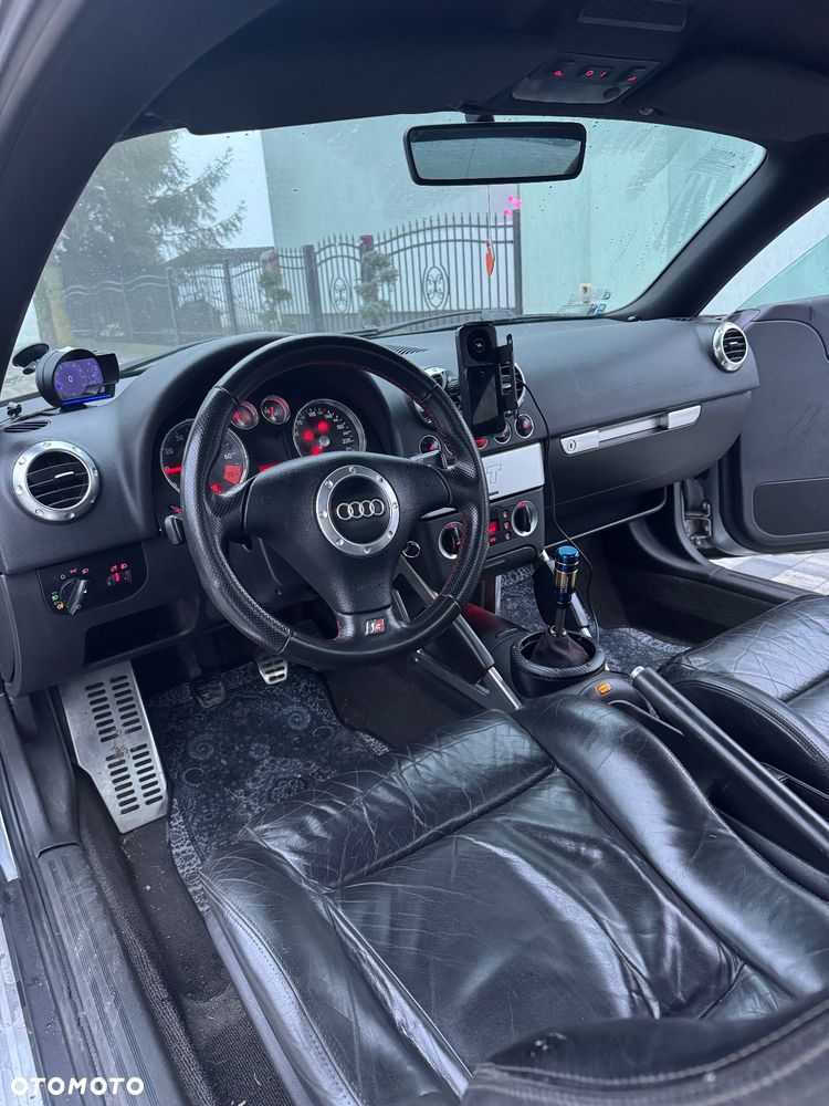 Audi TT Coupé 1.8T - 8